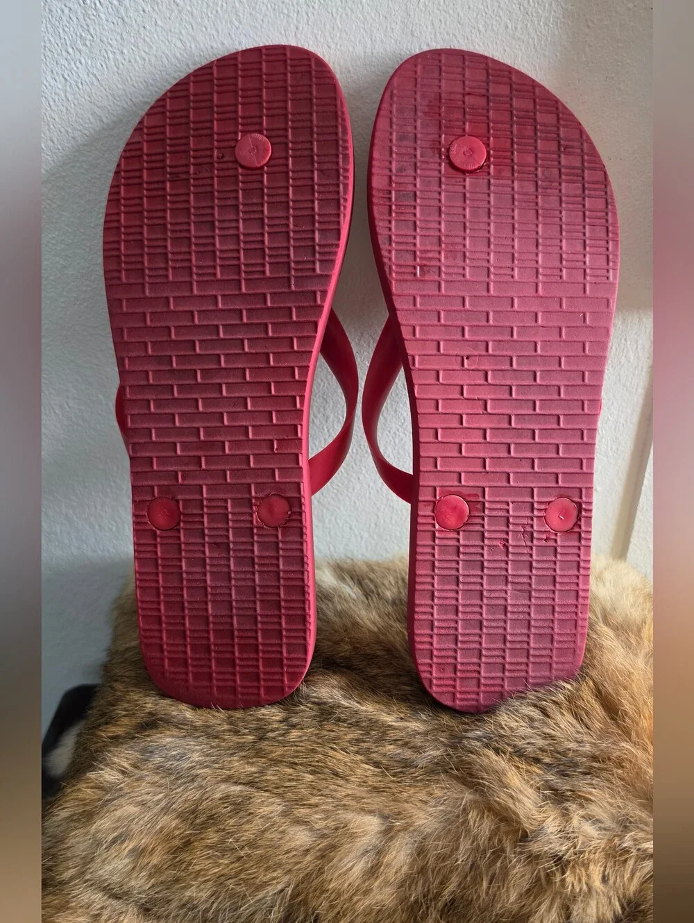 Tory Burch Red  Logo Flip Flops Size 8